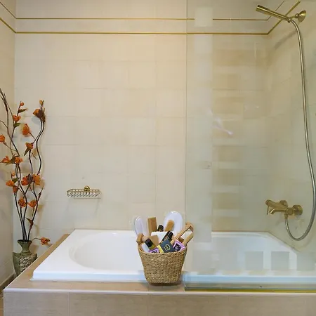 Aktis Luxury