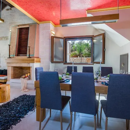 Aktis Luxury Villa Chania (Crete)